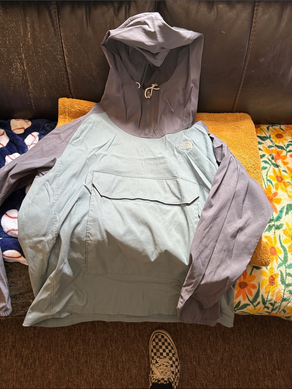 The North Face Pullover Anorak in Sage Green and Gray